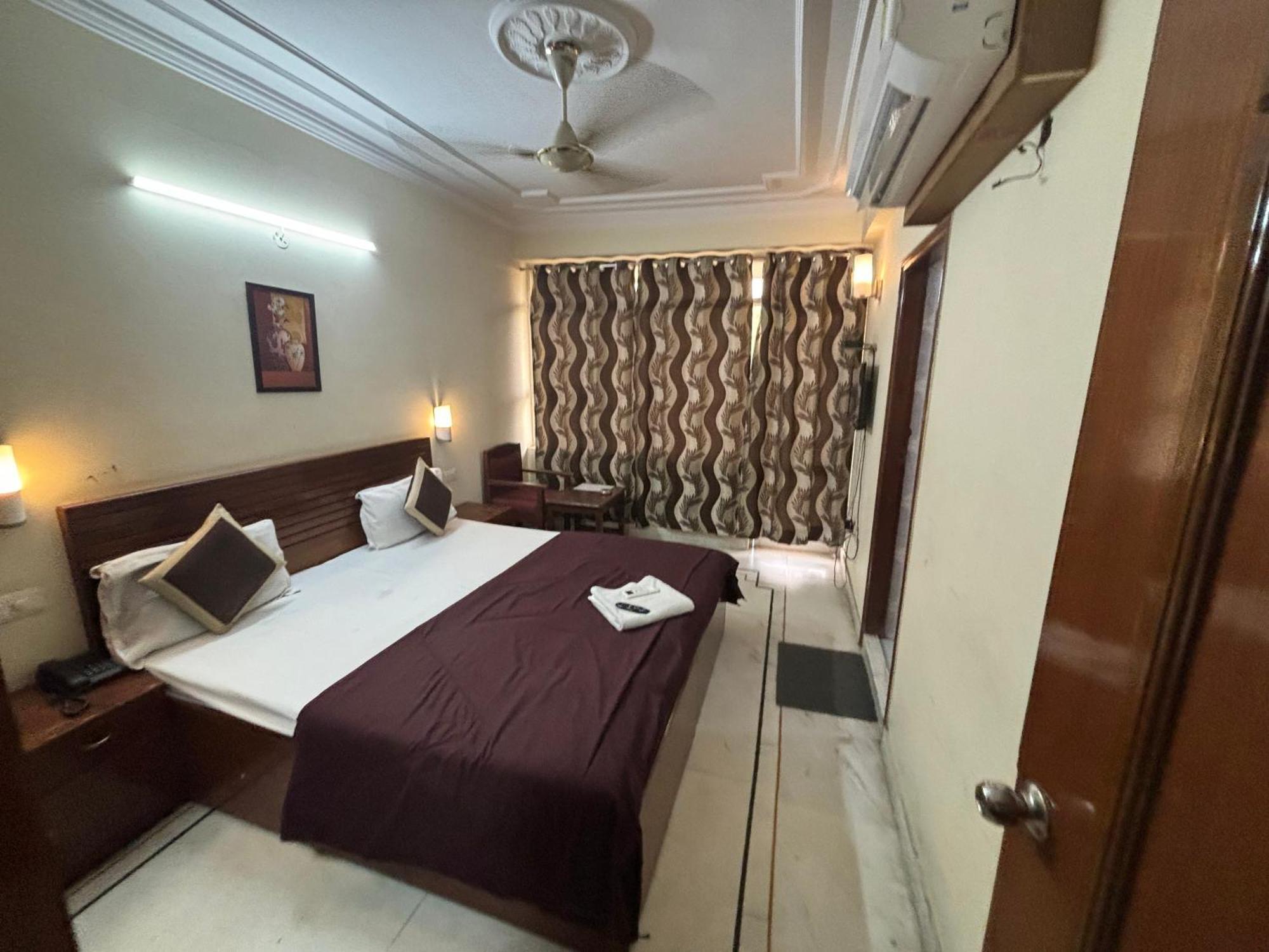 Hotel Siddhi Vinayak Station Road Džajpur Exteriér fotografie