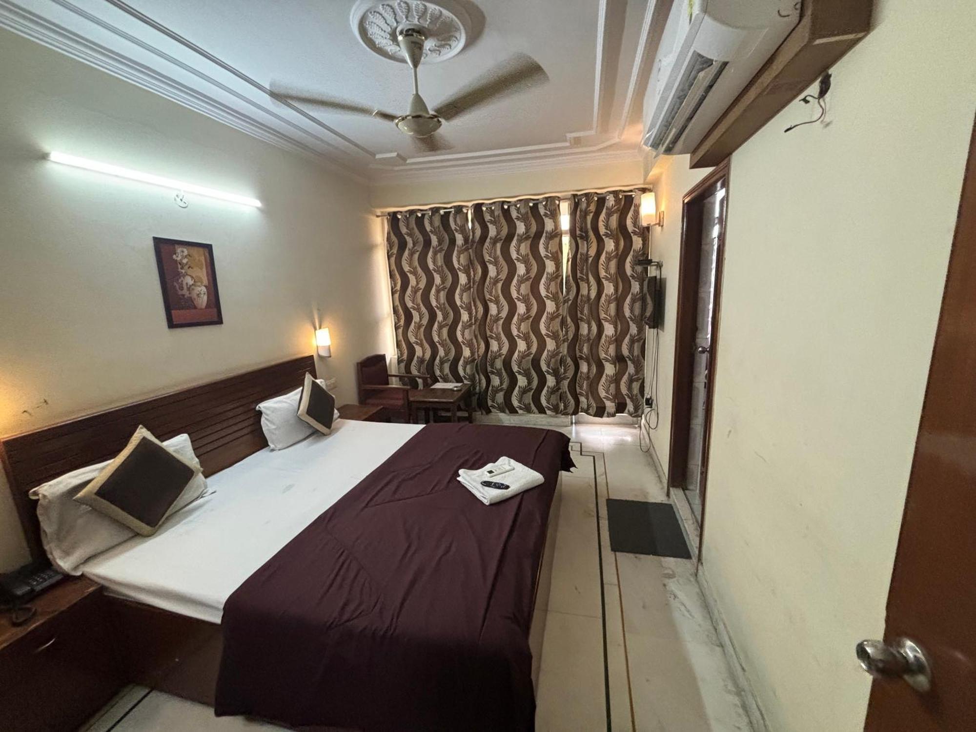 Hotel Siddhi Vinayak Station Road Džajpur Exteriér fotografie